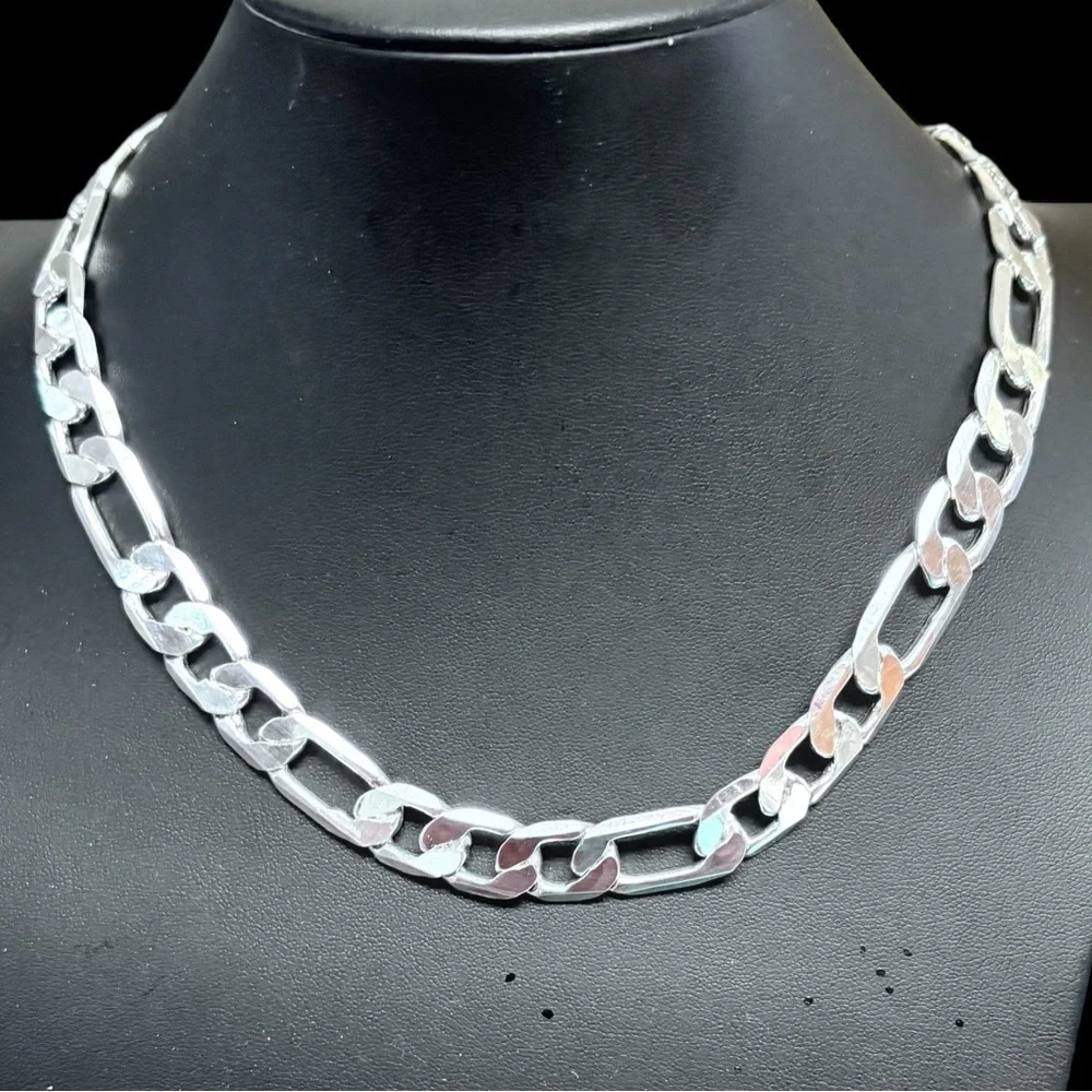 Sterling Silver Plated Figaro Chain 12mm Choker Necklace – Unisex